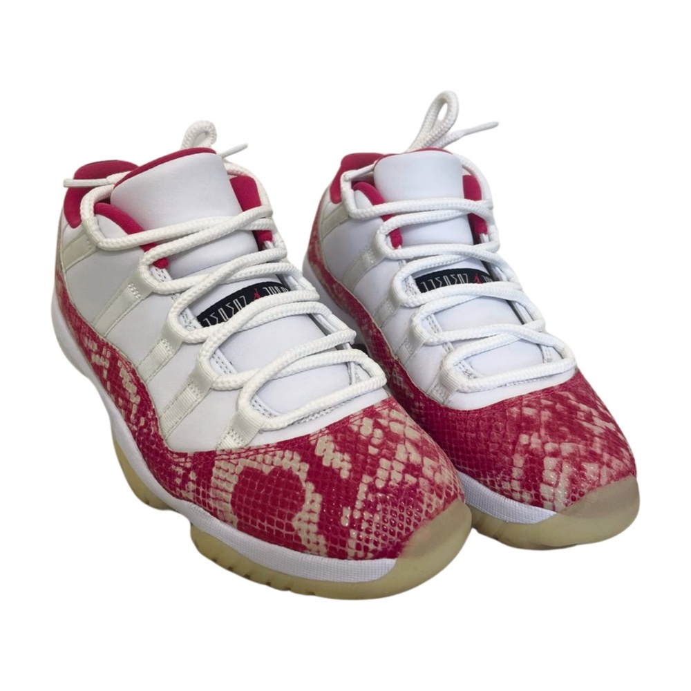 Jordan 11 Retro Pink Snakeskin Low. Size 9